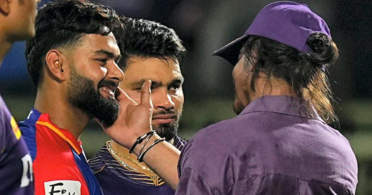 Shah Rukh Khan asked Rishabh Pant to sit but the DC captain's gesture for the KKR owner was heart touching video